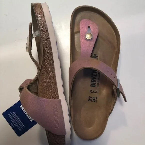 Birkenstock Gizeh BS Leather Thong Sandal. Metallic. Pink. Gold. Size: 6, 7, 10 - Picture 2 of 12